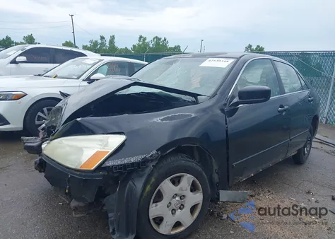 2005 Honda Accord 2.4 Lx from USA, damaged, VIN 1HGCM564X5A162147